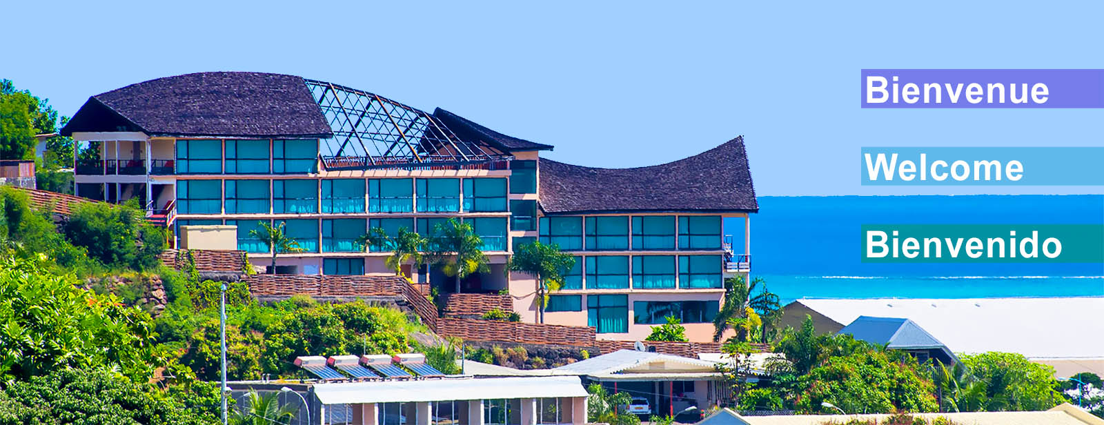 Tahiti Airport Hotel : Your hotel a stones throw from Papeete airport